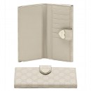 Blanc Gucci Continental Portefeuille Gravé Le Détail De Coeur Pas Cher De Marque